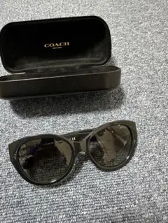 COACH ブラック キャットアイ サングラス