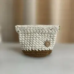 ハンドメイド　手編み　バネ口ポーチ