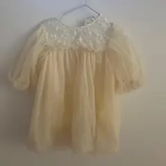 ベビードレス クリーム色 チュール