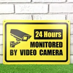 112番】防犯カメラ ガレージ アメリカンインテリア メタルサイン ブリキ看板