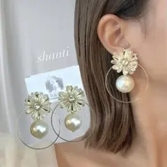 フラワーパールフープピアス／イヤリング ＊ブライダル・結婚式・入園式・入学式に＊