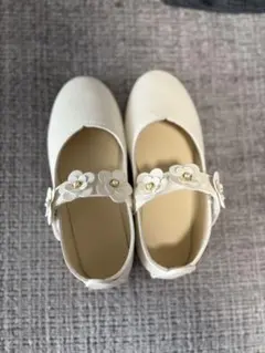 フォーマルキッズ靴22.5白　新品未使用