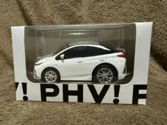 トヨタ プリウスPHV プルバックカー