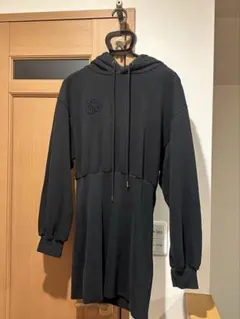 Epine Eé embroidery hoodie onepieceのサムネイル