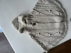 アイボリー ケーブルニット ポンチョコート