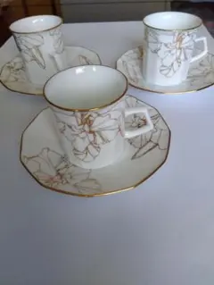 Item thumbnail for item c02272cb-d0b2-4ae5-abfe-609127f44e49