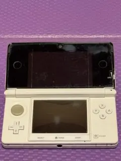 ニンテンドー3DS アイスホワイト 動作確認済み 充電器付き
