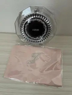 ジルシュチュアートの八角形ミラーとケース付き