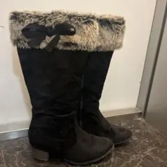 ファー付き黒スエードロングブーツ