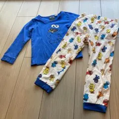 H&M エルモパジャマ　104センチ