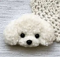 トイプードル⭐︎犬⭐︎バッジ⭐︎ハンドメイド⭐︎No.126