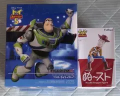 【新品未開封】トイストーリー フィギュア 2点 バズ・ライトイヤー ウッディのサムネイル