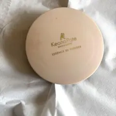 サナ毛穴パテ職人　エッセンスBBパウダー　ライトベージュ