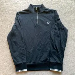 FRED PERRY ワンポイント刺繍 ジップアップ スウェット ブラック　Lのサムネイル