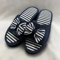 Item thumbnail for item 3910cb46-0dc5-4672-ac28-2ee8d93c8169