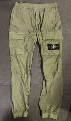 STONE ISLAND カーゴパンツ オリーブ色 - メルカリ