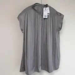PLST(プラステ) サテンブラウス　新品
