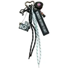 ストリート・スナップ　じゃらじゃらキーホルダー　バッグチャーム