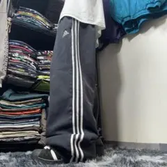 極太 adidas originals バギーカーゴパンツ 裾絞りドローコード - メルカリ