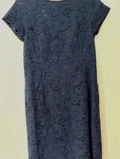 ブルーレース半袖タイトワンピース