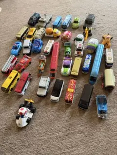 ミニカー色々　トミカ　ディズニーその他　まとめて