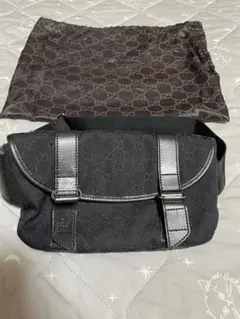 超美品！GUCCIウェストポーチ黒