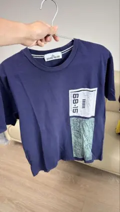 STONE ISLAND ネイビー Tシャツ　Mサイズのサムネイル