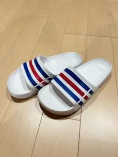 adidas アディダス　 スライドサンダル　サンダル