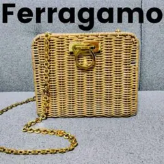 ☆美品　フェラガモ　チェーンかごショルダーバッグ☆夏 ☆美品 フェラガモ チェーンかごショルダーバッグ☆夏 VINTAGE