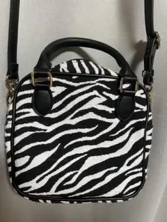 値下げ！ゼブラ柄ショルダーバッグ