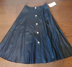 ZARA　レザー風スカート