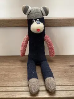 r*u様 【美品】ハンドメイド　ソックスモンキー ぬいぐるみ　モンキー　北欧のサムネイル