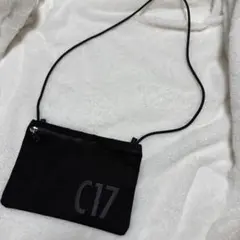 C17 サコッシュ ショルダーバッグ ブラック ロゴ入り