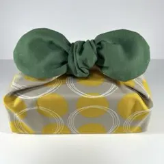 Item thumbnail for item 94274a06-8c8e-4e85-bb1e-cbcf1640d69e