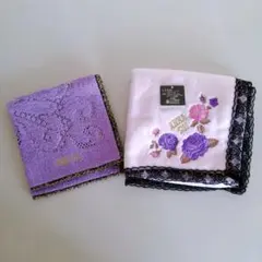 新品未使用ANNA SUI 蝶の刺繍 バラ刺繍タオルハンカチ 紫ピンクラベンダー