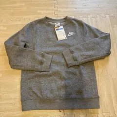 NIKE タグ付き新品未使用✨裏起毛グレー トレーナー Mサイズ150cm