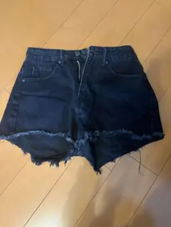 shein デニムショートパンツ　黒