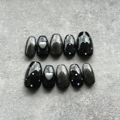 ネイルチップ現品 当日発送 ショートバレリーナ 黒 ラメ ハート 推し活のサムネイル