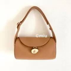 M*u様 【正規品】CAFUNE Drop Duffel PECAN ハンドバッのサムネイル