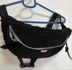 Lee ボディバッグ 黒 ボア生地