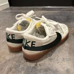 Nike グリーン　ホワイト　スニーカー