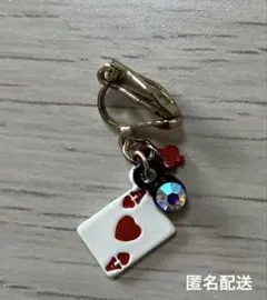 片方のみ　水曜日のアリス　トランプ柄イヤリングのサムネイル