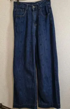 B0320 刺繍入りインディゴストレートデニム