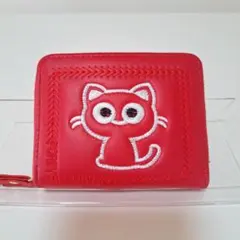 ネコ刺繍 コンパクト財布 赤 ラウンドファスナー 小銭入れ付