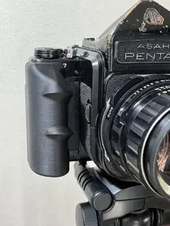 Pentax 6x7 67大型右グリップのサムネイル
