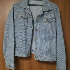 GU ノーカラージャケット