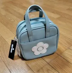 マリークワント MARY QUANT デイジーパッチアクセント デュオポーチ