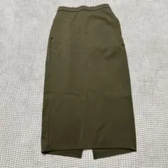GU カーキ タイトスカートのサムネイル