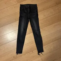 AMERICAN EAGLE スキニーデニム ブラック　ダメージジンズ