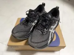 アシックス SUPERBLAST 2 ランニングシューズ 27.0cmのサムネイル